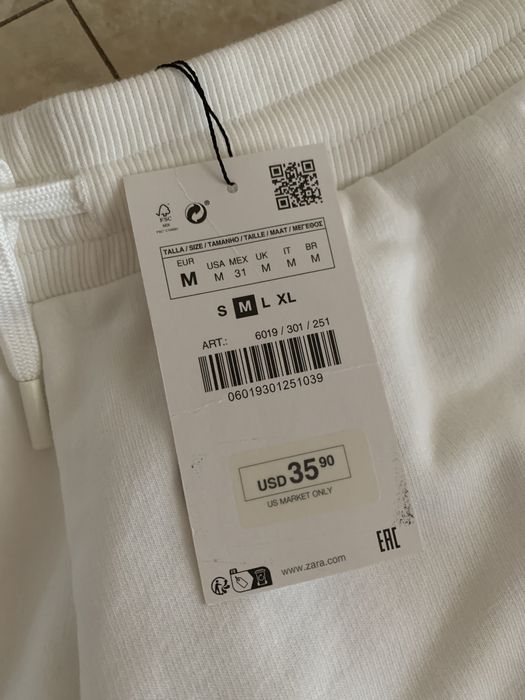 Zara нові шорти М розмір