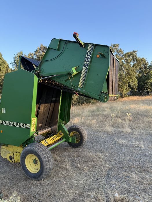 Enfardadeira John Deere 580