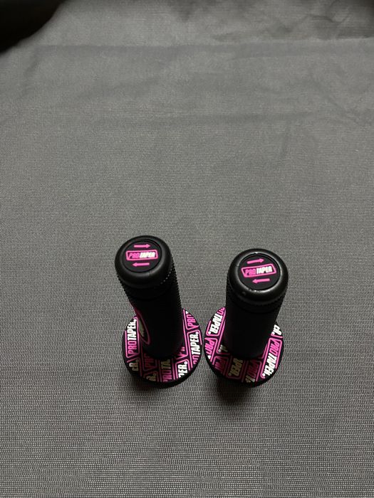 Гріпси на мотоцикл