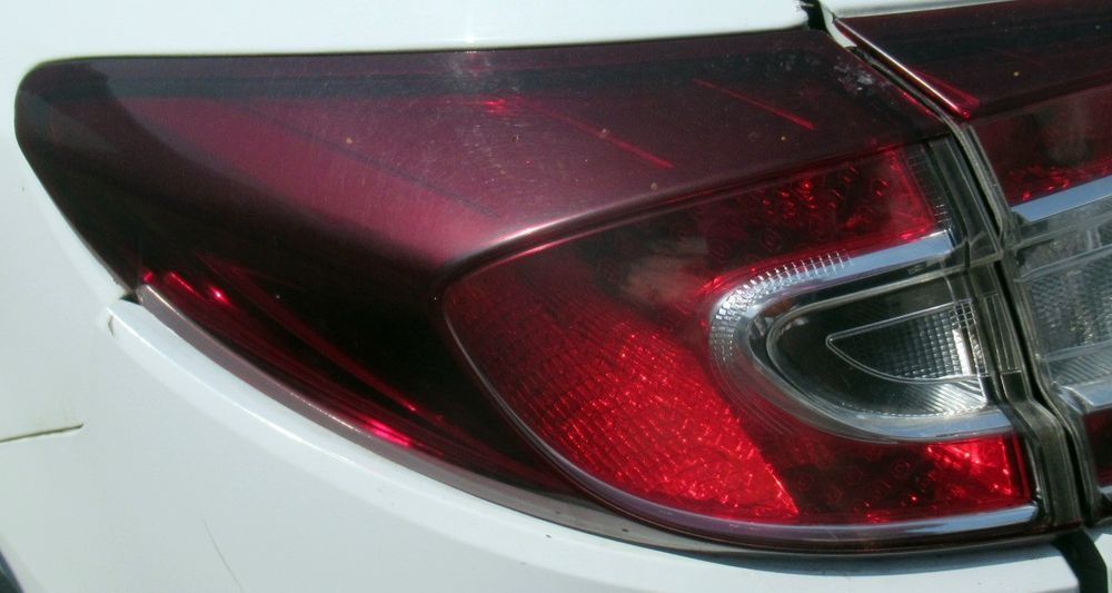 renault megane iii lampa lewa tylna tył kombi