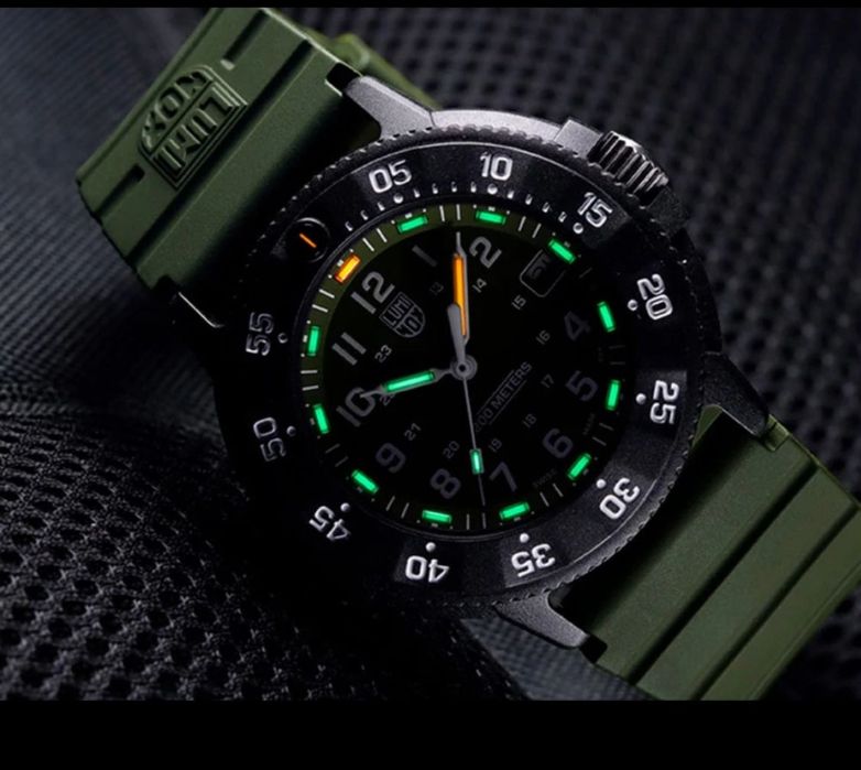 Годинник Luminox Original Navy