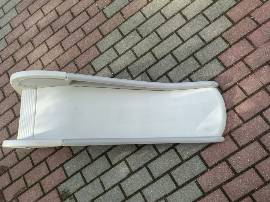 Zjeżdżalnia dla dziecka stan bardzo dobry