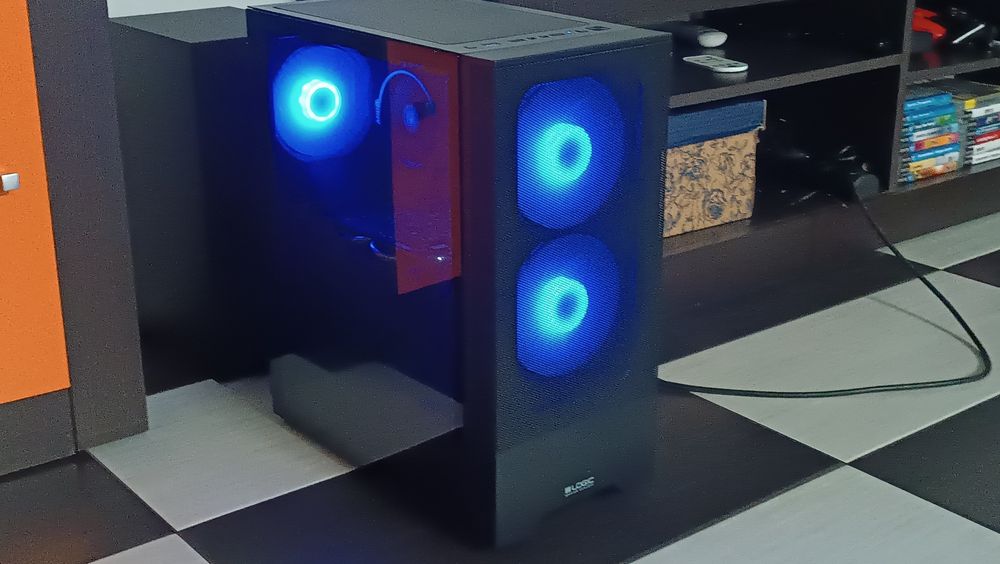 Komputer z RTX 5050 | Ryzen 4500 | 16GB RAM
