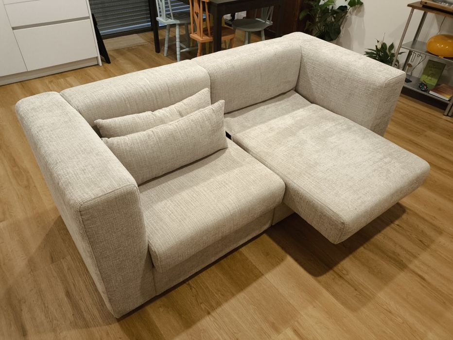 Sofá bege feito à medida 180x80