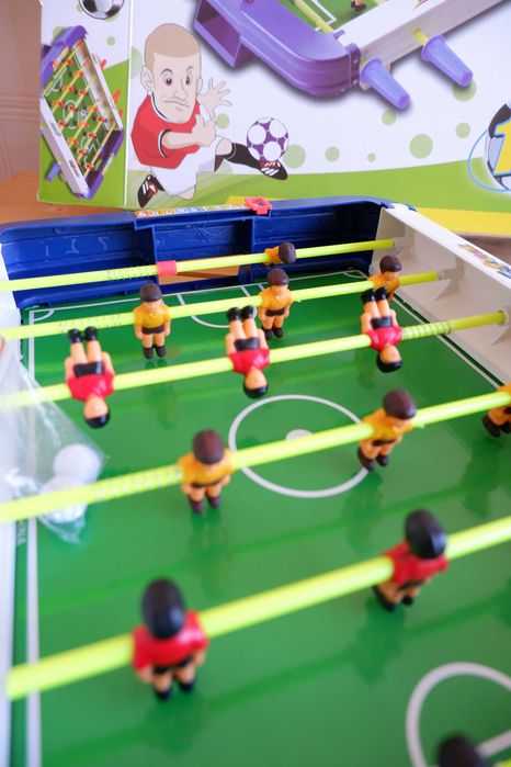 " Soccer Game " na mesa