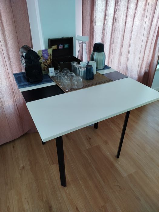 Mesa dobrável em três