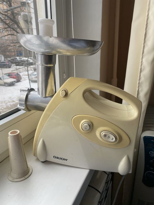 Електромʼясорубка Orion