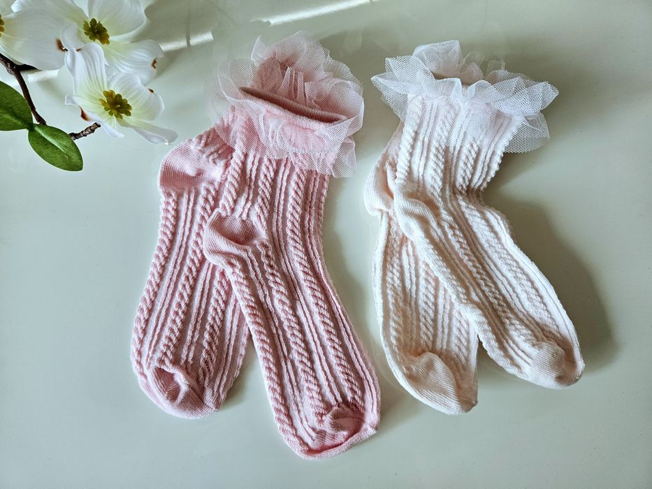 Nowy! Zestaw ślicznych 2 par wysokich skarpetek z tiulem roz 22-24