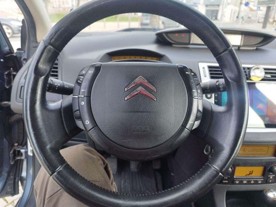 Citroen c4 muito estimado