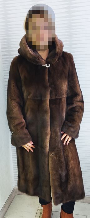 Шикарная норковая шуба.
