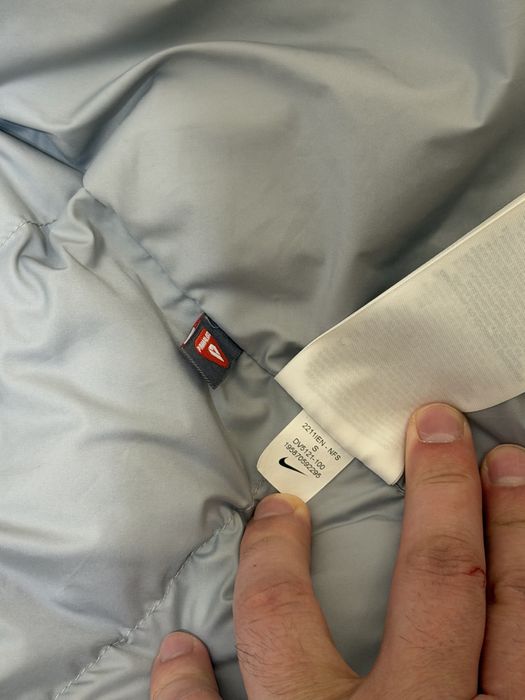 Пуховик Nike StormFit