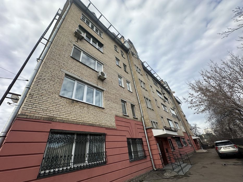 Квартира з ремонтом, меблями і технікою Держпрограми