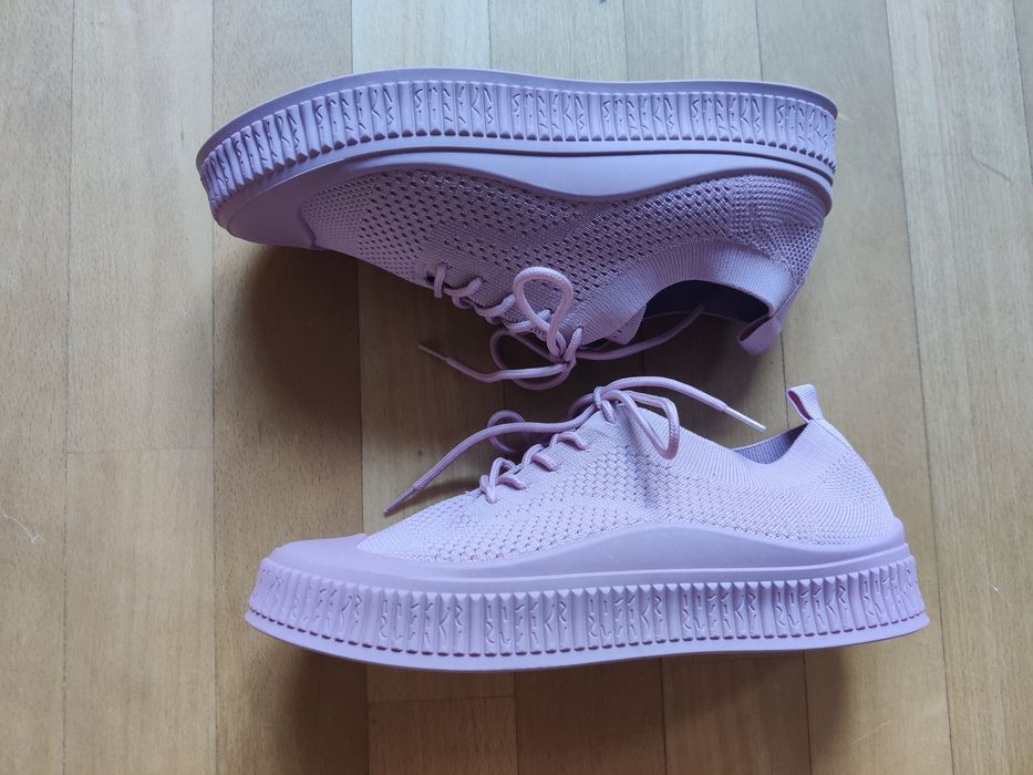 Sneakersy trampki pudrowy róż 40 deezee