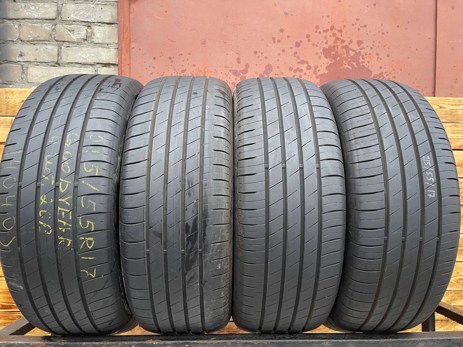 Шини літні 215/55 r17 Goodyear в ідеальному стані