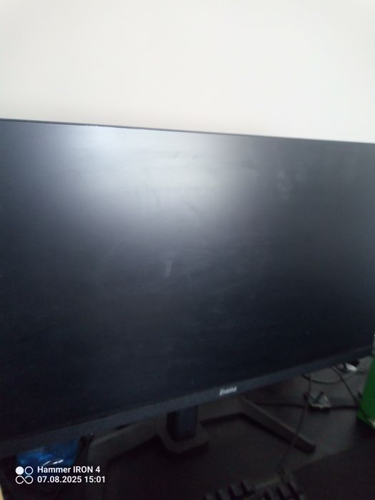 Sprzedam komputer gamingowy razem z monitorem