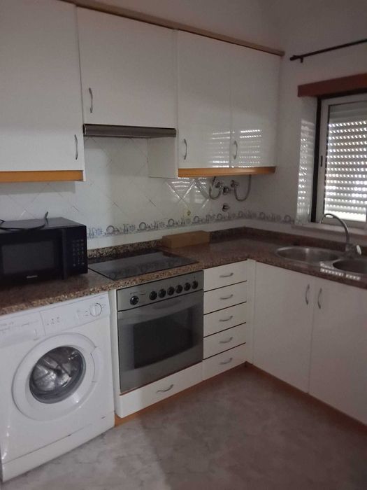 Arrendo apartamento t1