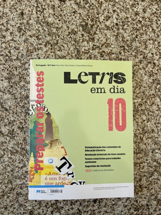 Caderno de atividades português 10ano