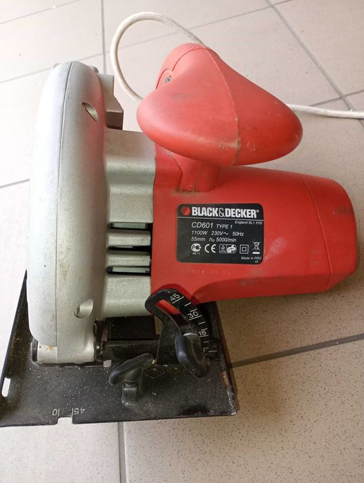 Pilarka tarczowa BlackDecker CD601, 1100W