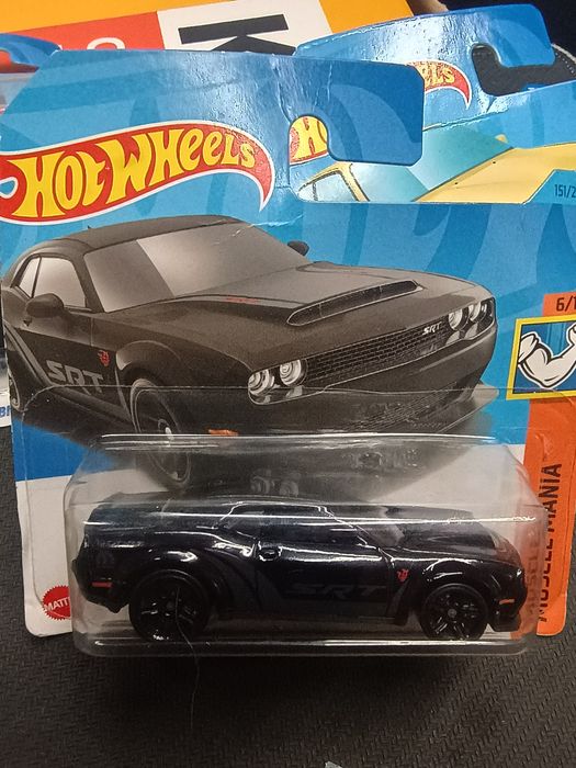 Hot Wheels dodge chelenger srt Demon nowy resorek autko