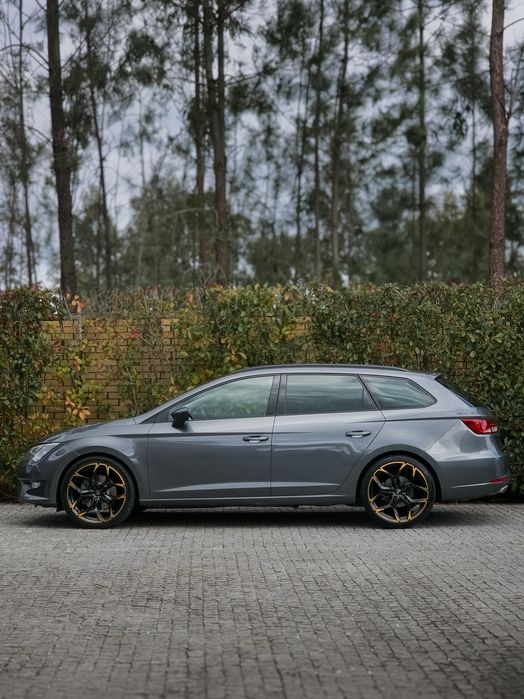 Seat Leon FR 2.0 TDI 184 * Teto Panorâmico *