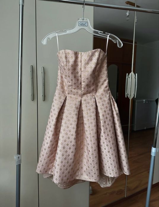 Sukienka okolicznościowa