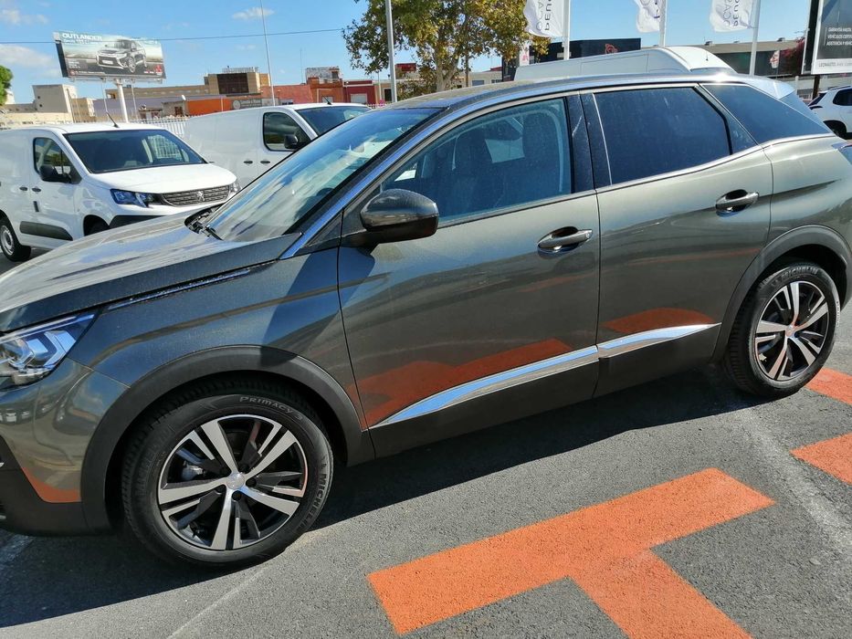 Peugeot 3008  Allure Blue HDI