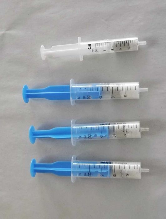 Probówki dla mrówek 3 sztuki 20 ml i sztuka 10 ml