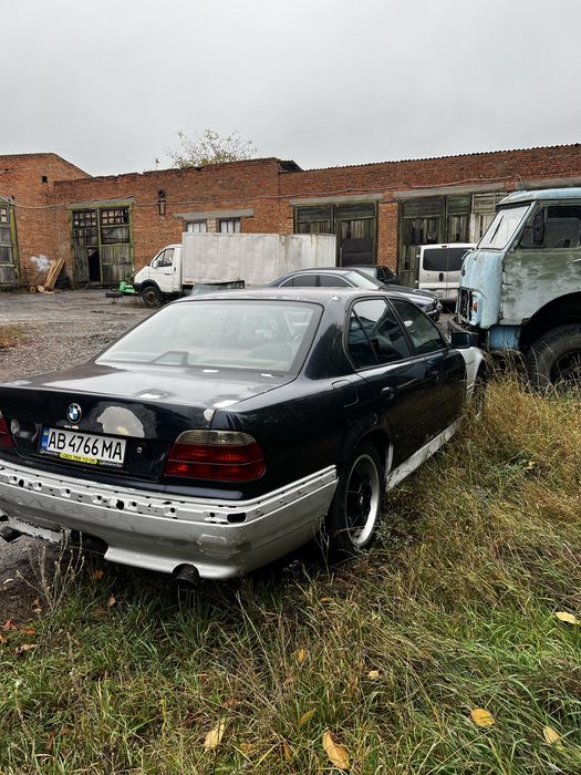 Продам BMW e38 740d
