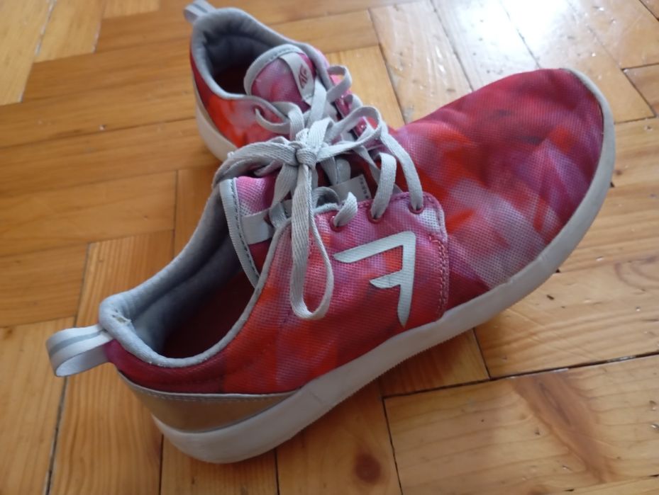 Buty sportowe 4F 37 damskie