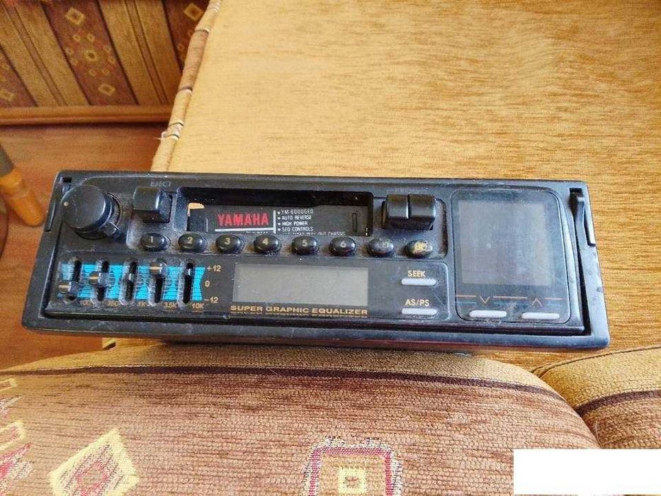 Stare japońskie radio samochodowe radioodtwarzacz Yamaha