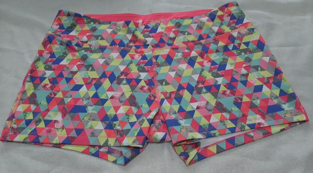 Шорти для гімністики Avia з квітним ромбіковим принтом