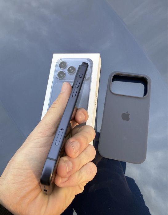 Продам iPhone 17 Pro, 256, 100 Акб