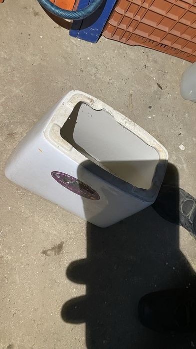 Бачок до унітазу