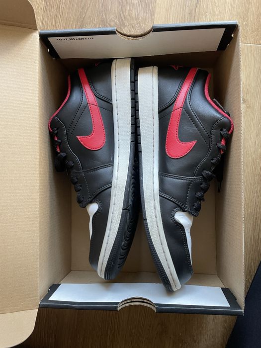 Ténis Nike Air Jordan 1 Low 42,5 c/ caixa