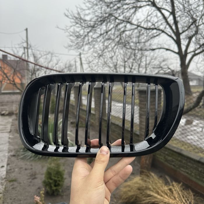 Решітки ноздри BMW E46 F10 F30 E70 E90 E70 E53 E39 F31 F11 F25 F15 F18