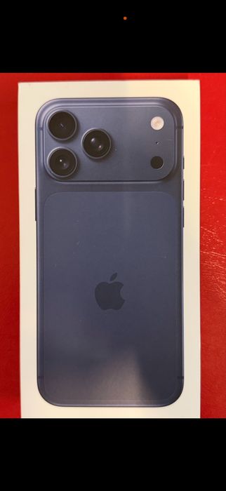Iphone 17 pro Max 256Gb Azul Novo