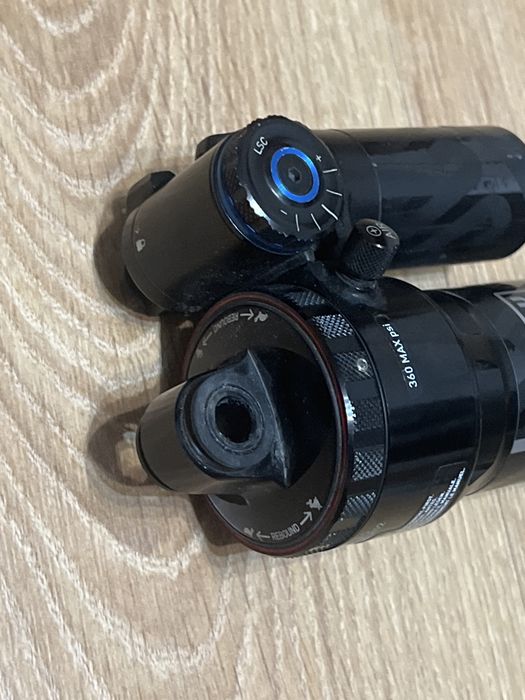 Damper Rock Shox Super Deluxe Ultimate RC2T 210/55mm