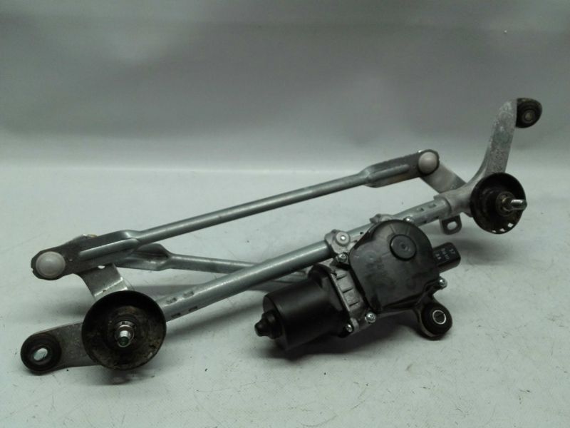 Motor limpa vidros frente NISSAN Leaf EV (ZE1)