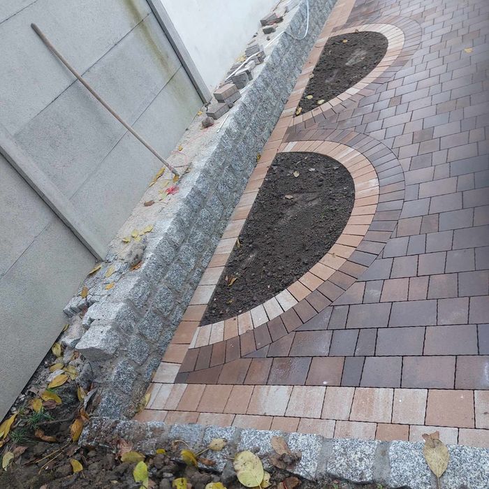 Ukladanie kostki brukowej