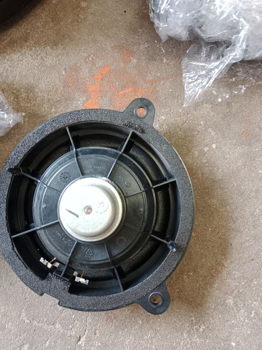 Głośniki tuba Qashqai