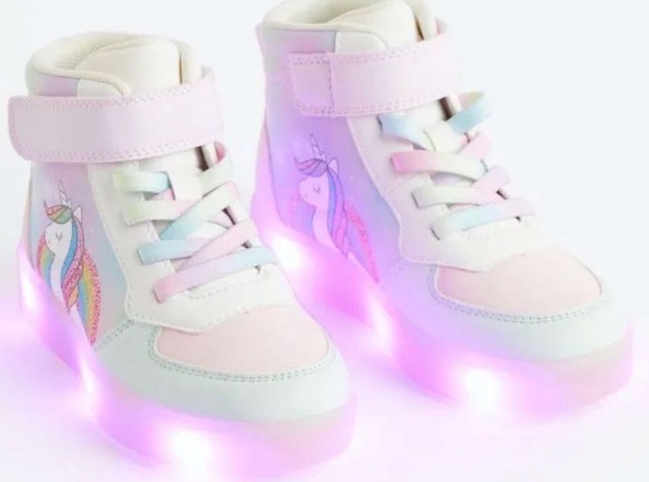 Unicorn, jednorożec, buty świecące podeszwa led, diody NOWE 24