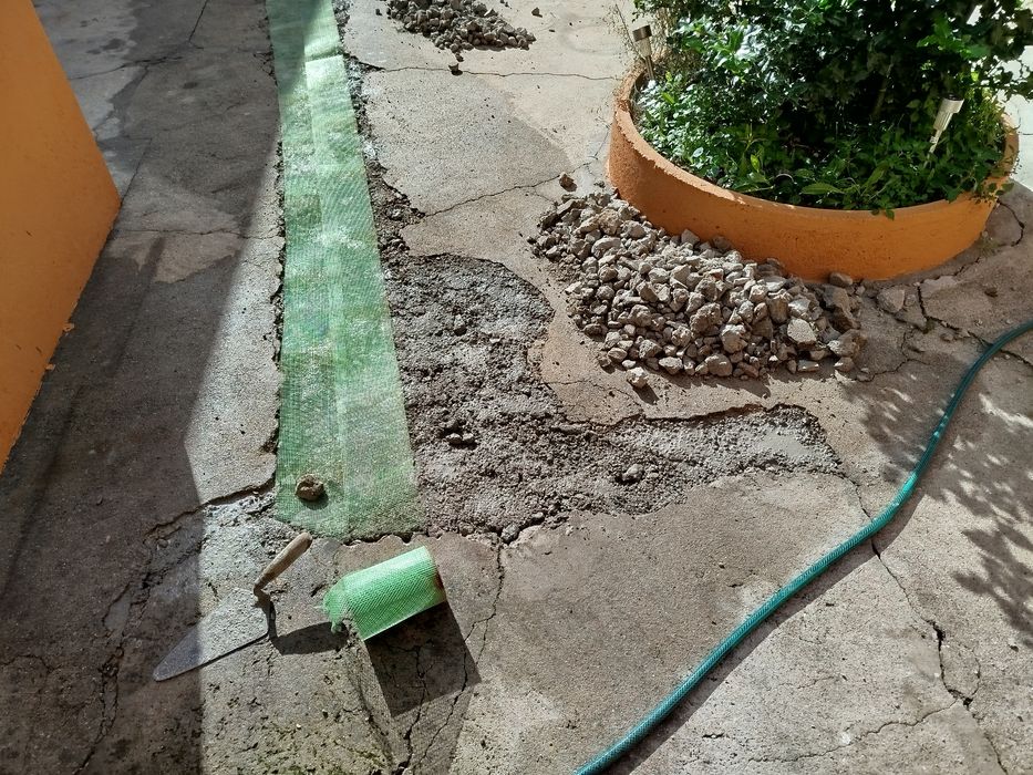 Limpeza de telhados caleiras, pátios e terraços