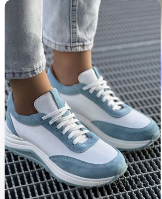 Кросівки шкіряні жіночі кроси