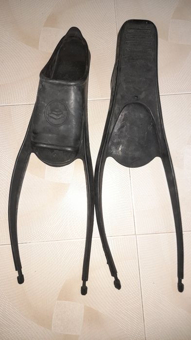 Pés Picasso 44-46 NOVOS