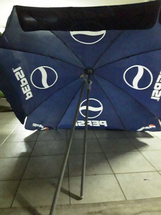 Chapéu guarda sol da Pepsi