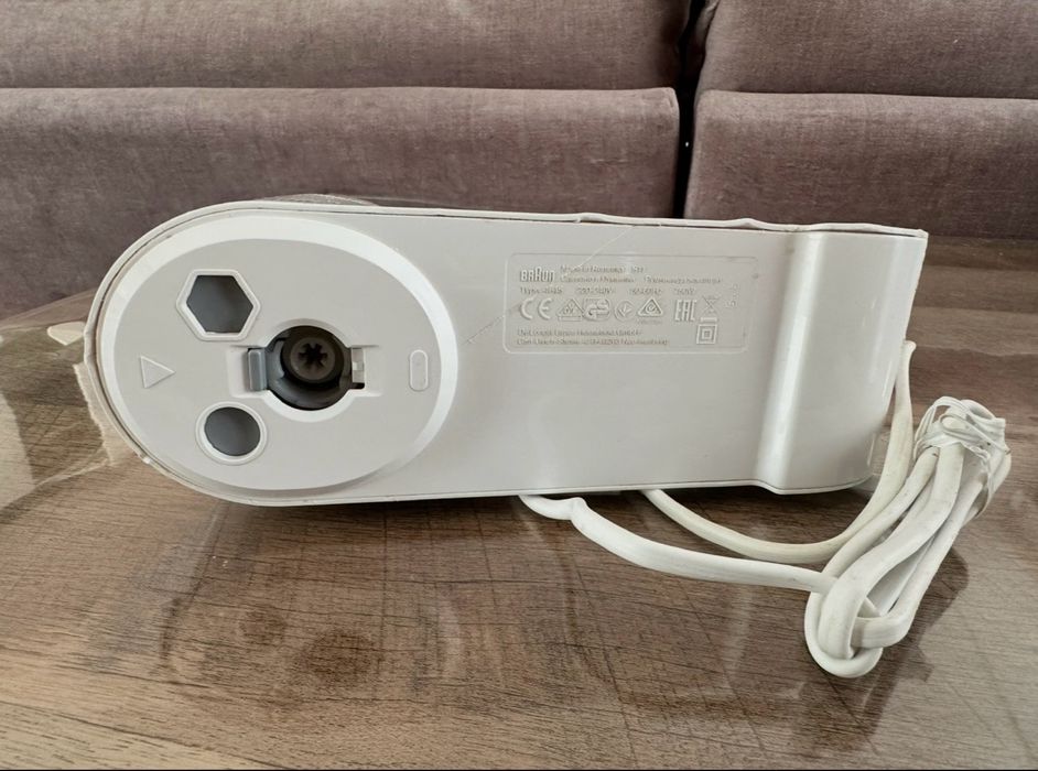 Насадки та блендер Braun Multimix5 не робочий