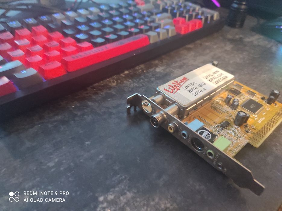 ТВ-тюнер Leadtek WinFast PCI