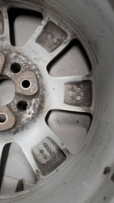 Opony wielosezonowe 195/55 R.15