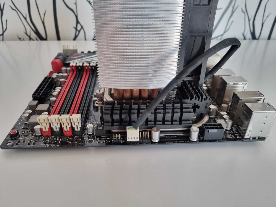 Asus Maximus IV Gene-Z + Intel i7 2600k + chłodz. SilentiumPC Fortis