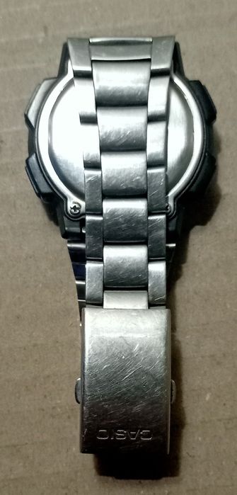 Часы Casio AE1000-W исправны